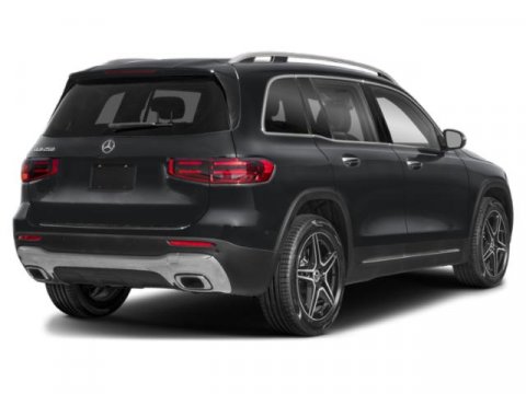 Vehicle image 4 of 15
