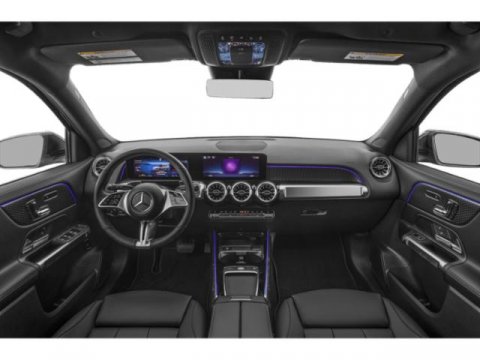 Vehicle image 8 of 15