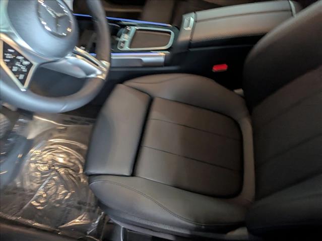 2025 Mercedes-Benz GLB 250 Image 15 of 16