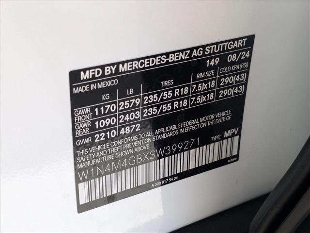 Vehicle image 16 of 16