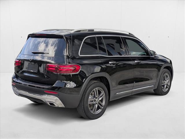 2025 Mercedes-Benz GLB 250 Image 6 of 24