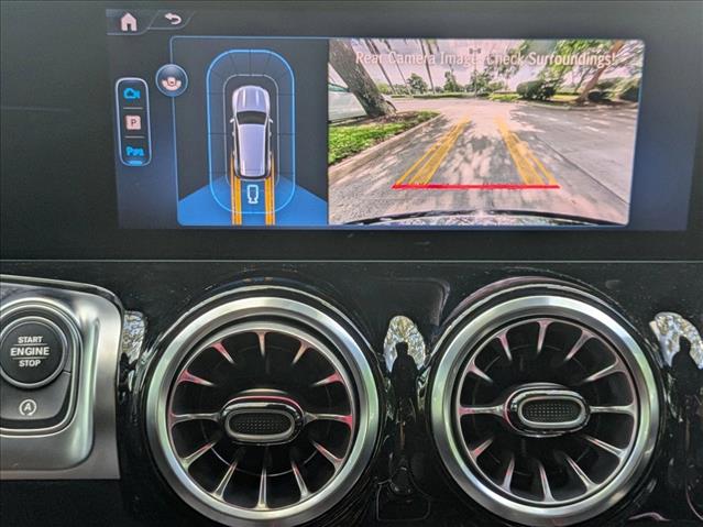 2025 Mercedes-Benz GLB 250 Image 24 of 24