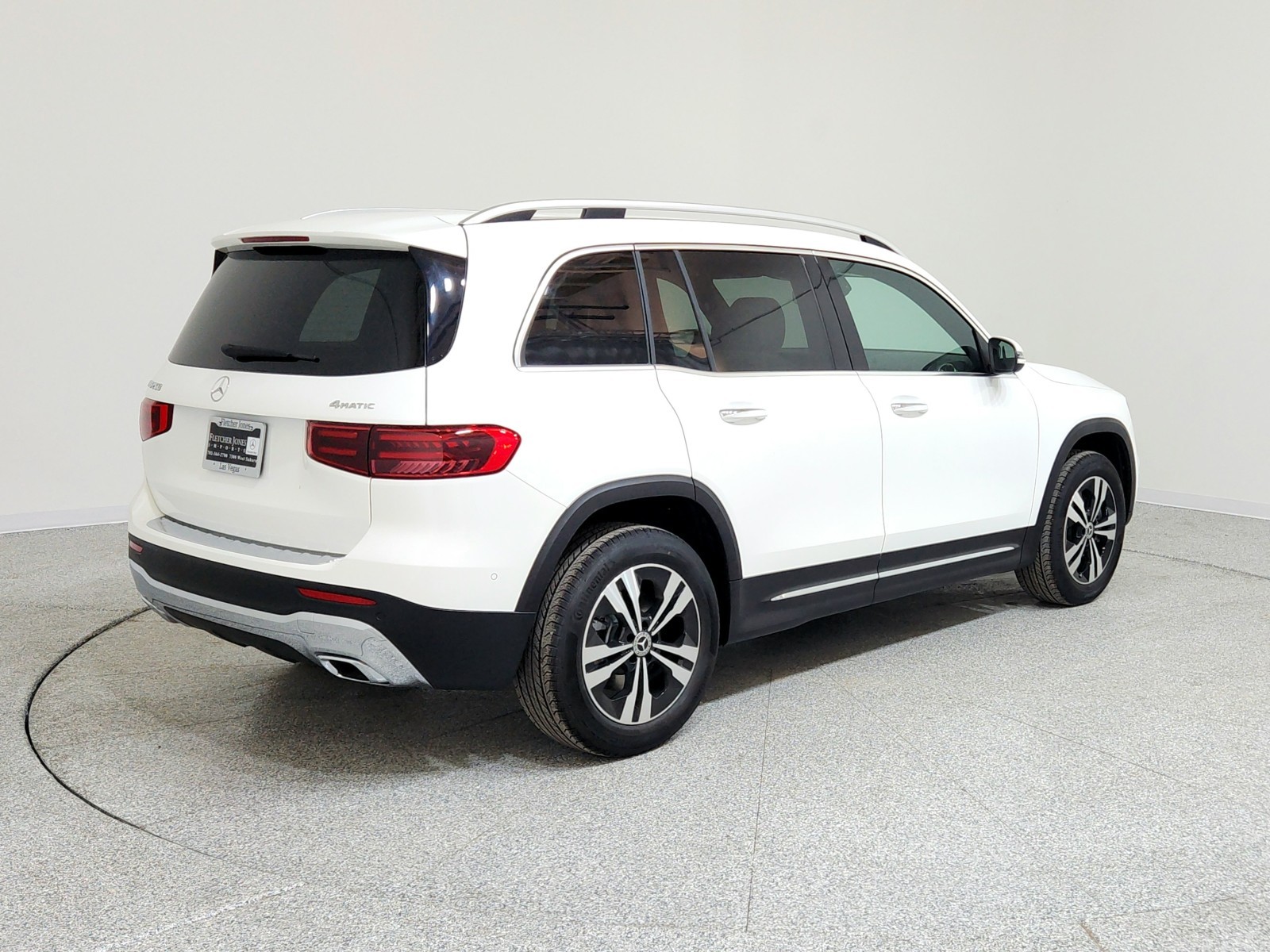 2025 Mercedes-Benz GLB 250 Image 7 of 21