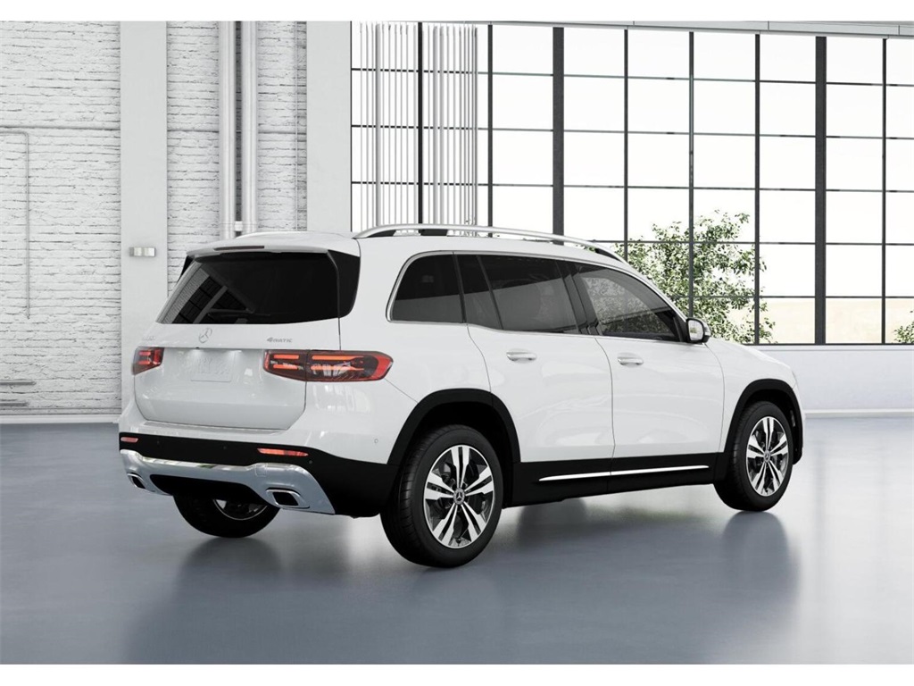 Vehicle image 26 of 42