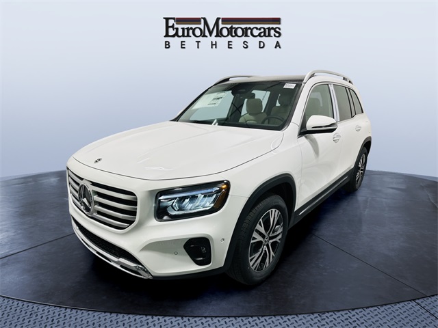 Vehicle image 1 of 8