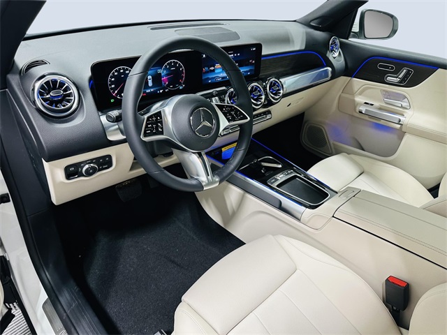 Vehicle image 8 of 8