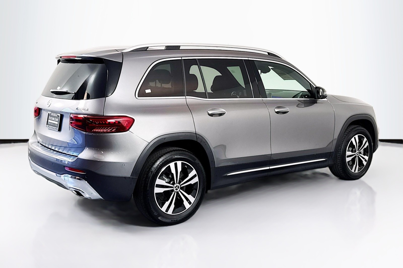 Vehicle image 5 of 30