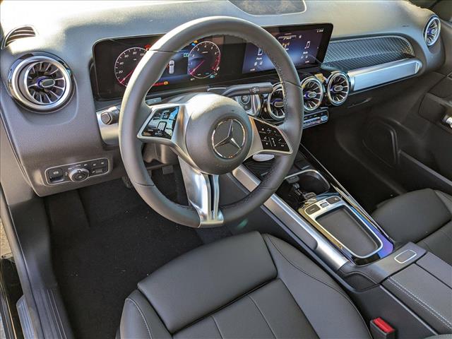 Vehicle image 2 of 17