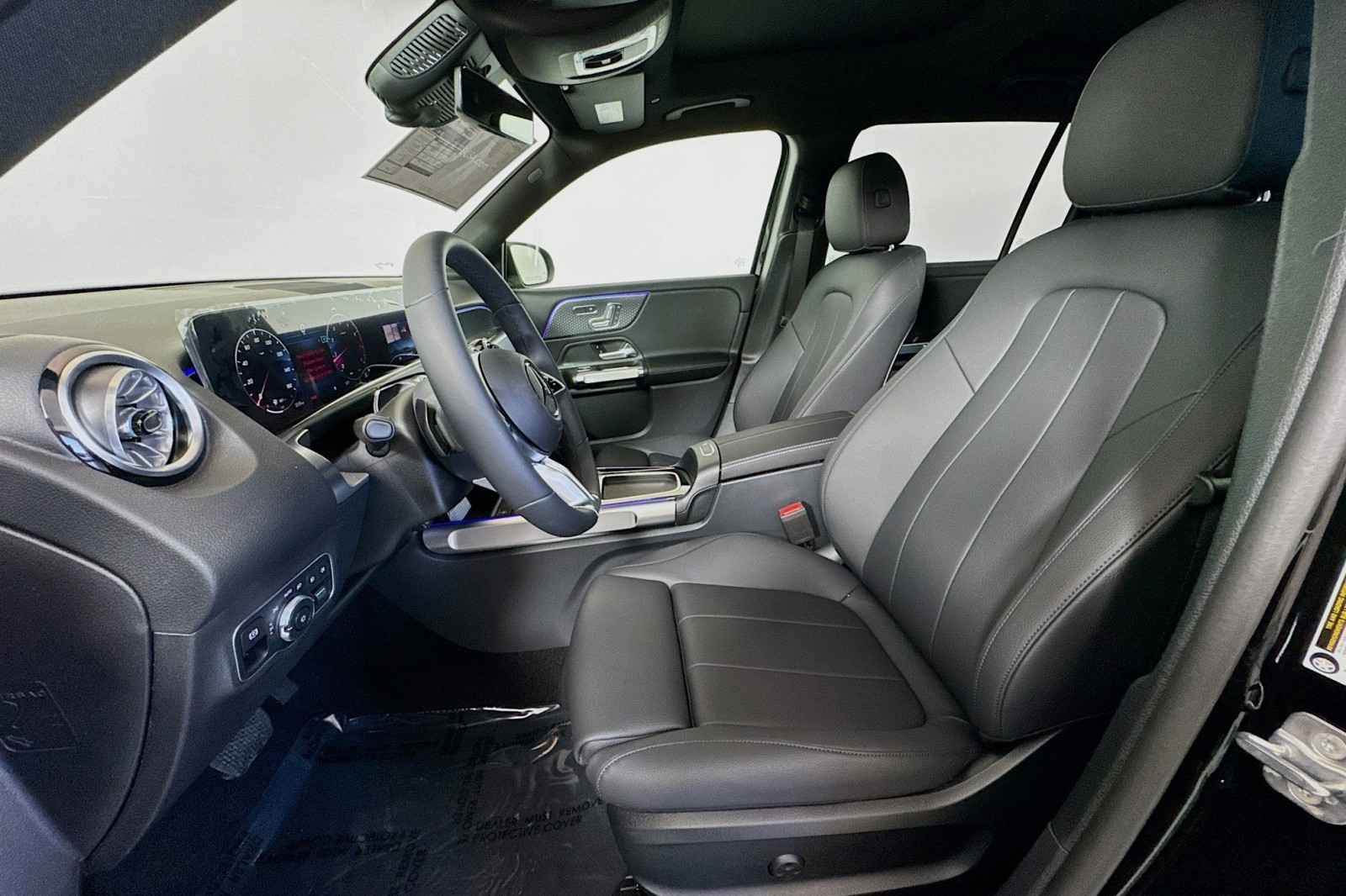 Vehicle image 18 of 29