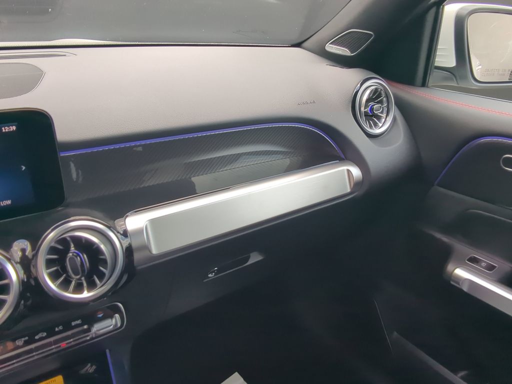 2025 Mercedes-Benz GLB AMG 35 Image 11 of 25