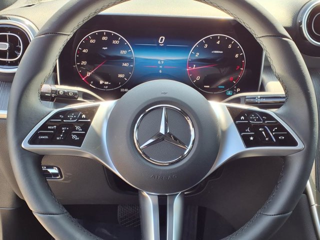 Vehicle image 12 of 25