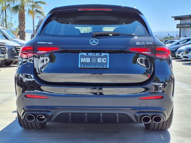 Vehicle image 22 of 25