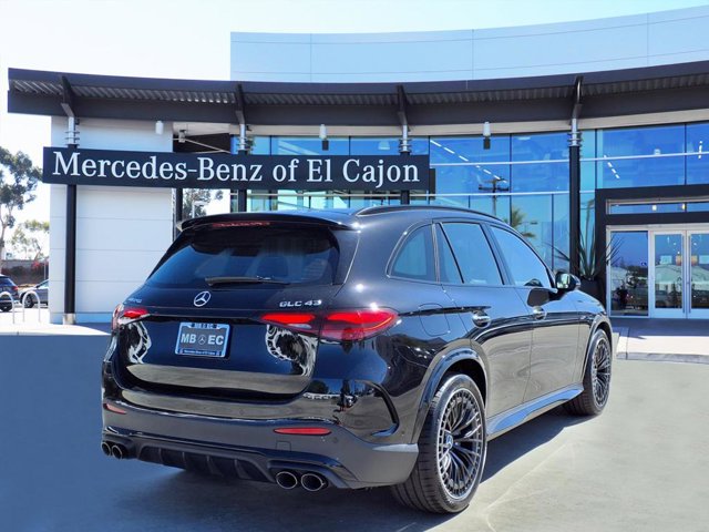 Vehicle image 3 of 25
