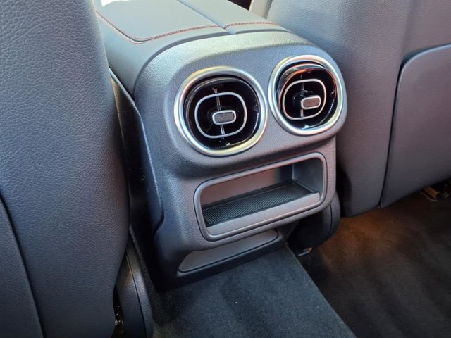 Vehicle image 20 of 25