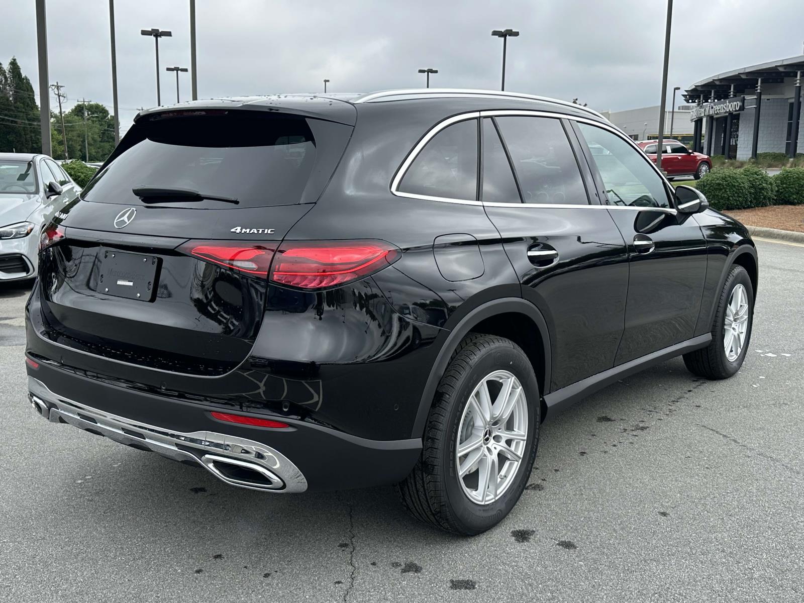 Vehicle image 3 of 22