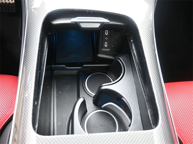 2025 Mercedes-Benz GLC 300 Image 43 of 52