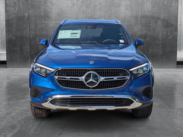 Vehicle image 2 of 18