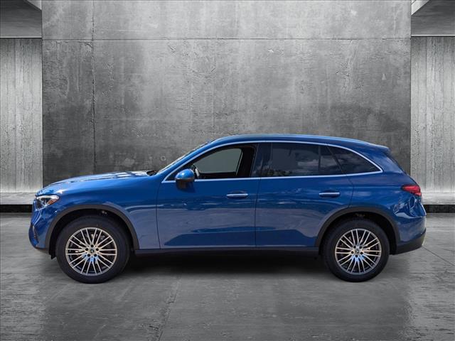 Vehicle image 7 of 18
