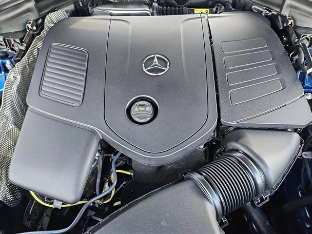 Vehicle image 16 of 17