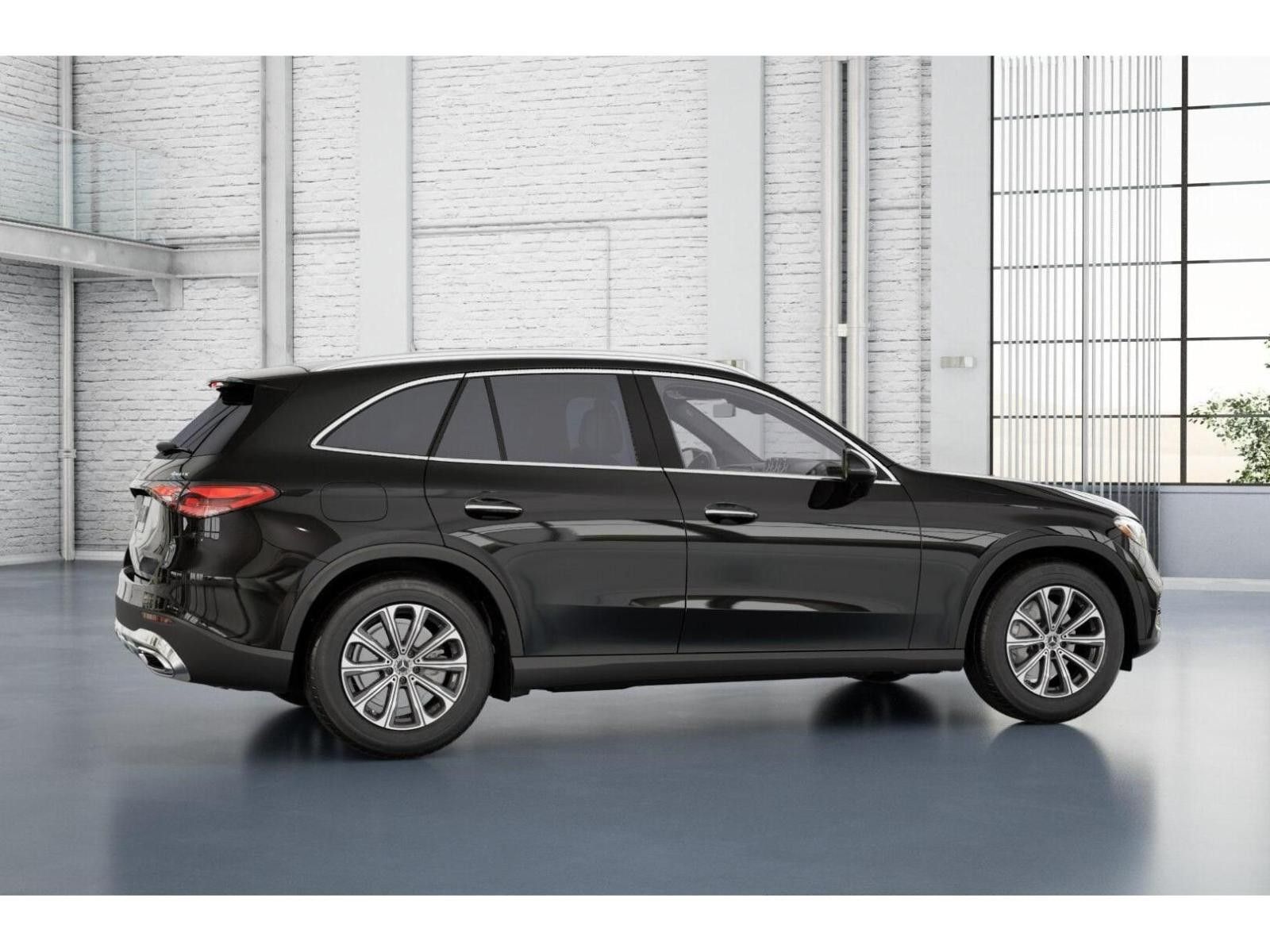 Vehicle image 23 of 42