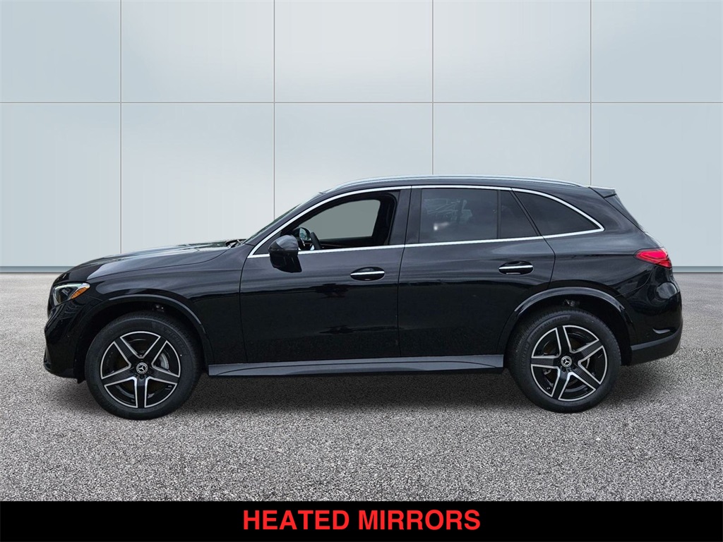 Vehicle image 8 of 22