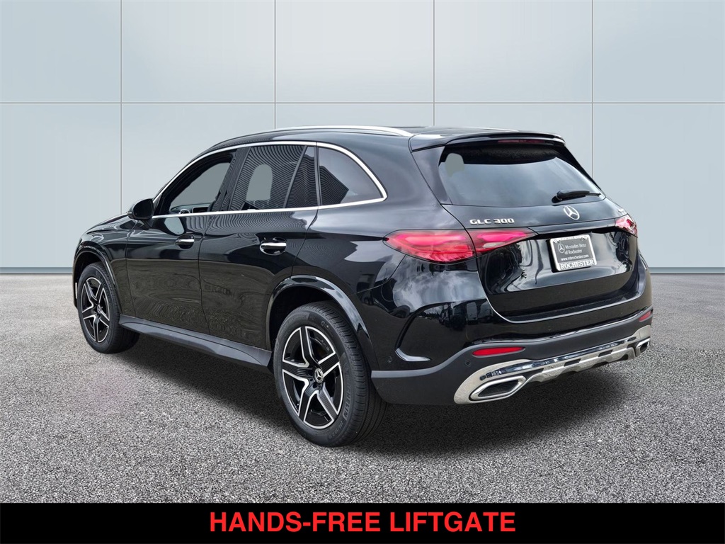 Vehicle image 7 of 22