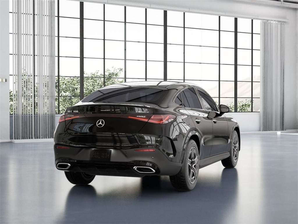 2025 Mercedes-Benz GLC 300 Image 25 of 42