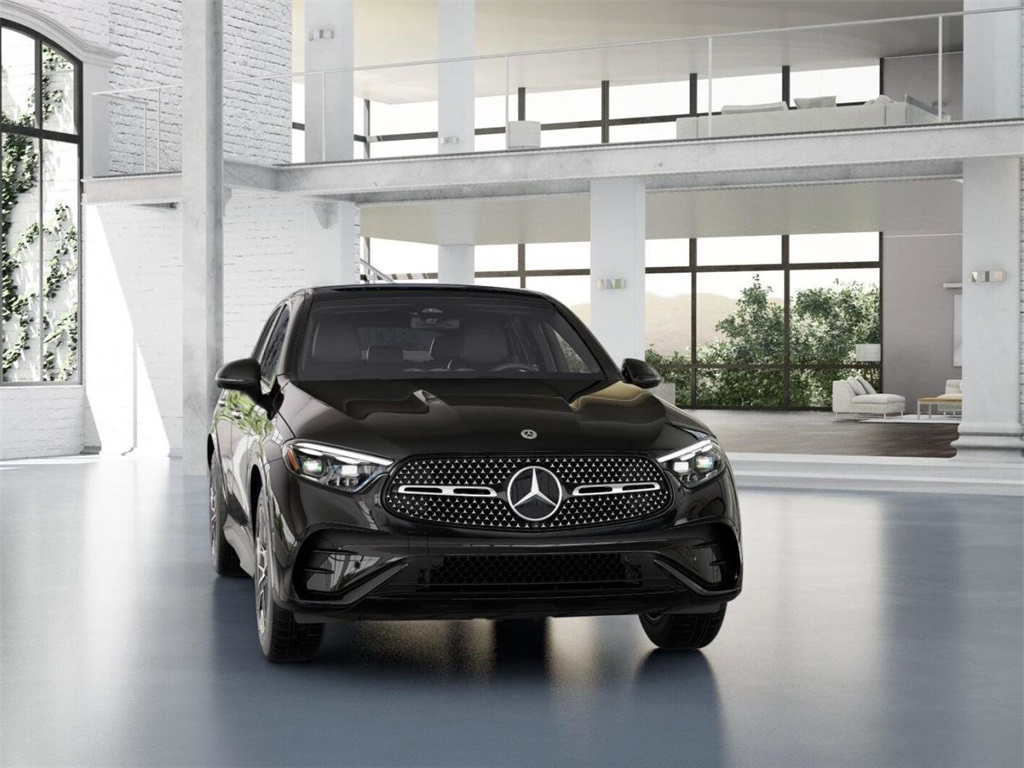 2025 Mercedes-Benz GLC 300 Image 9 of 42