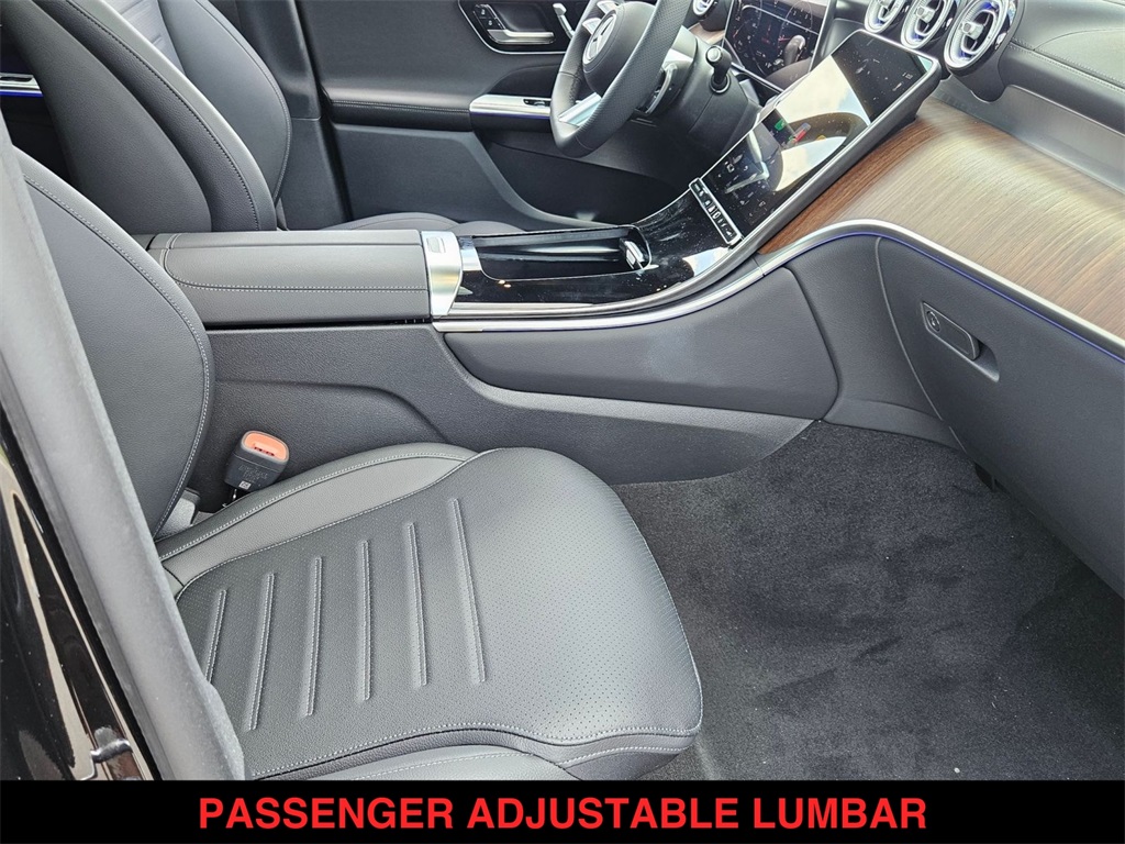 Vehicle image 12 of 22