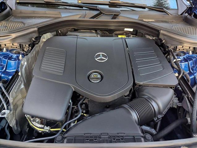 Vehicle image 15 of 16