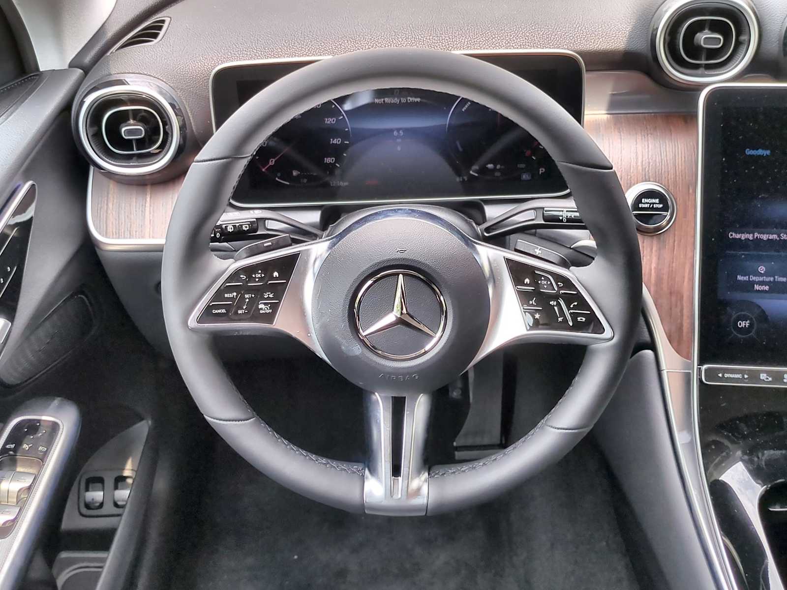Vehicle image 29 of 36