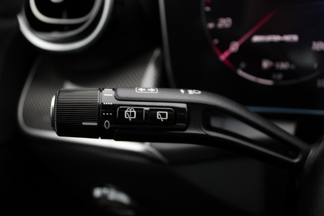 Vehicle image 19 of 41