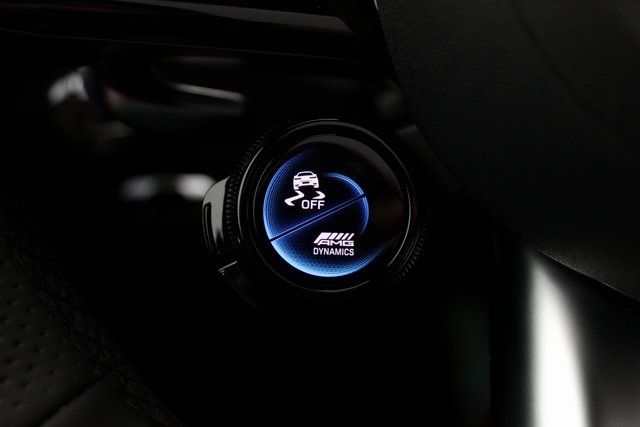 Vehicle image 21 of 41