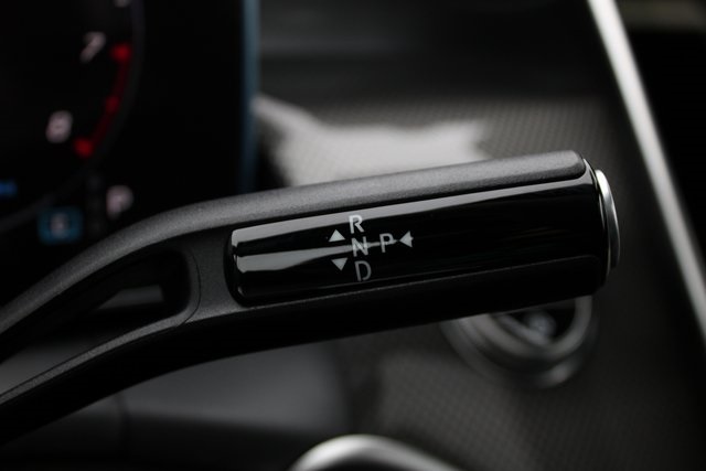 Vehicle image 24 of 41