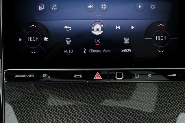 Vehicle image 31 of 41