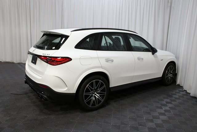 Vehicle image 7 of 41