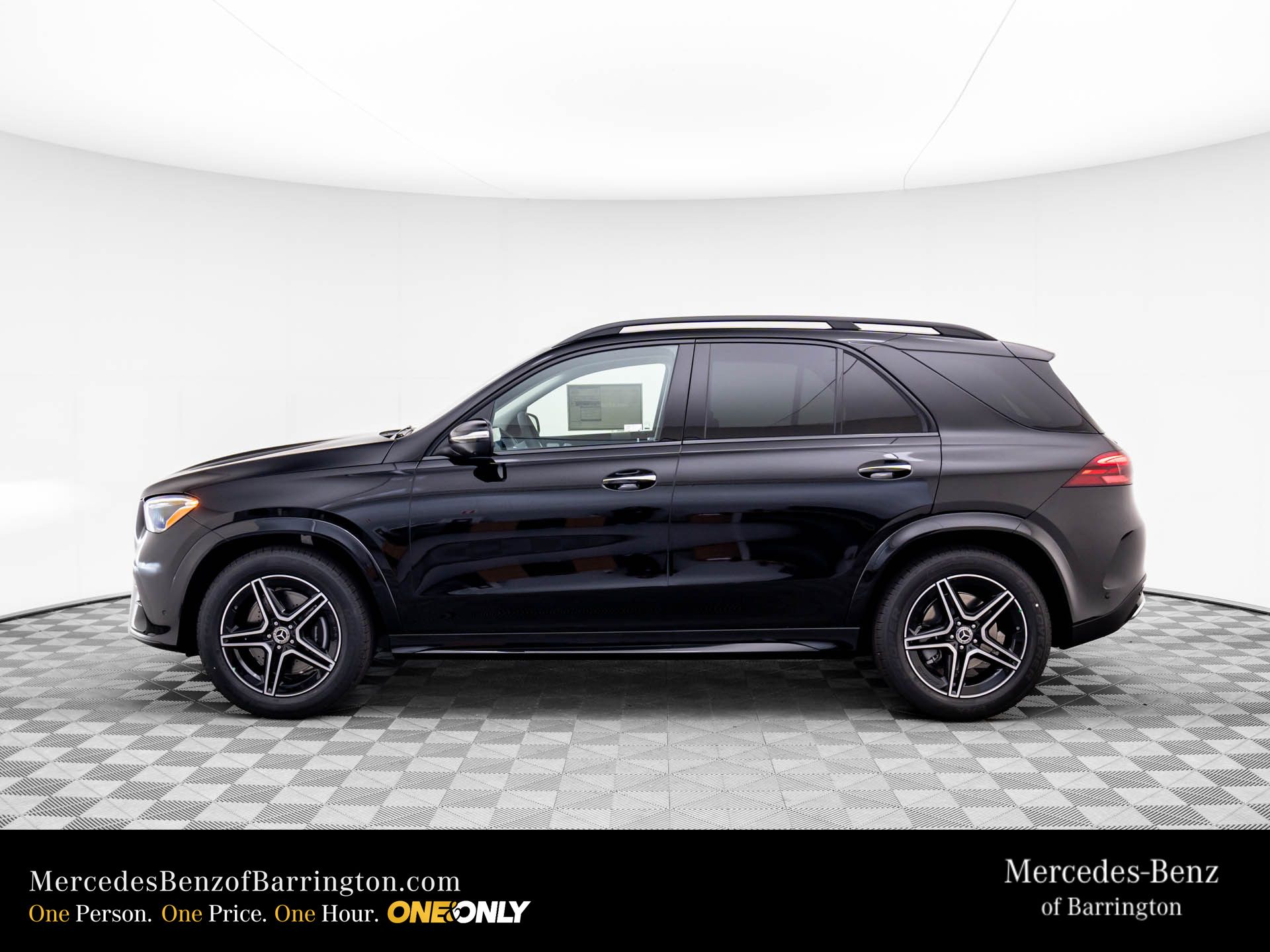 Vehicle image 10 of 38