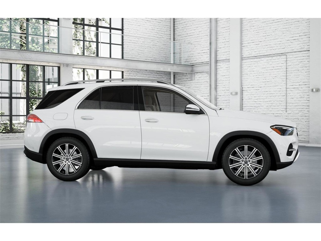 Vehicle image 17 of 42