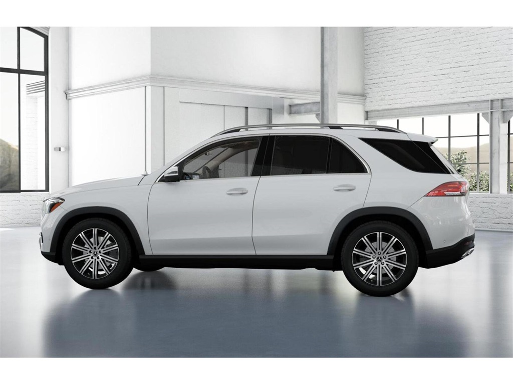Vehicle image 36 of 42