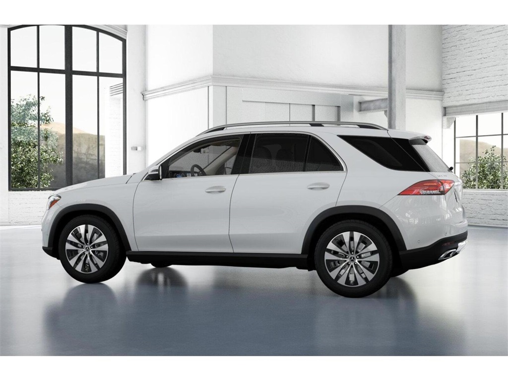 Vehicle image 37 of 42