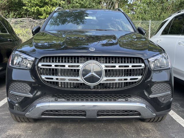 2025 Mercedes-Benz GLE 350 Image 2 of 9