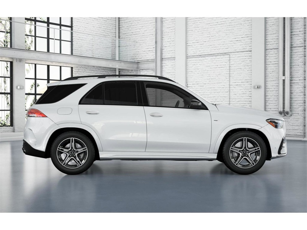 Vehicle image 16 of 42