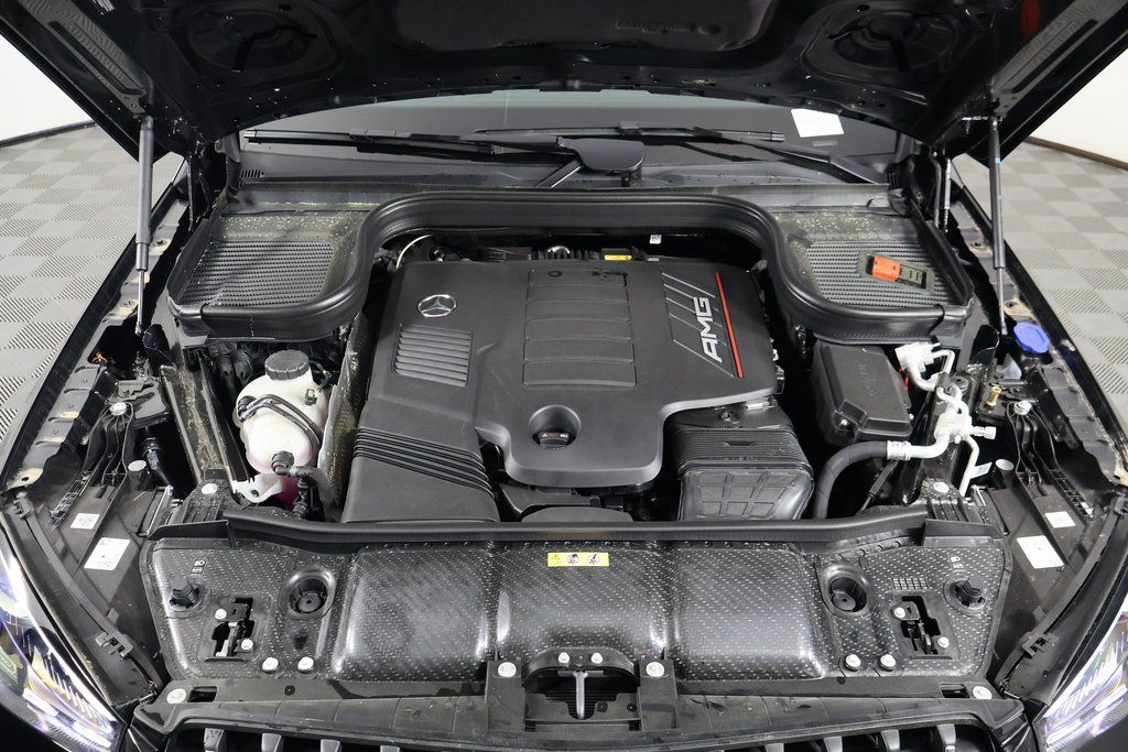 Vehicle image 9 of 10