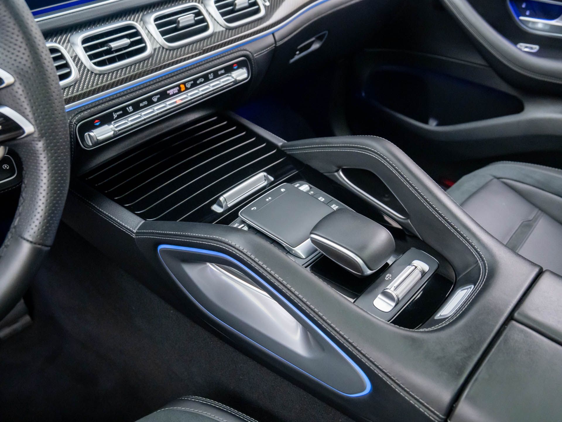 Vehicle image 20 of 39