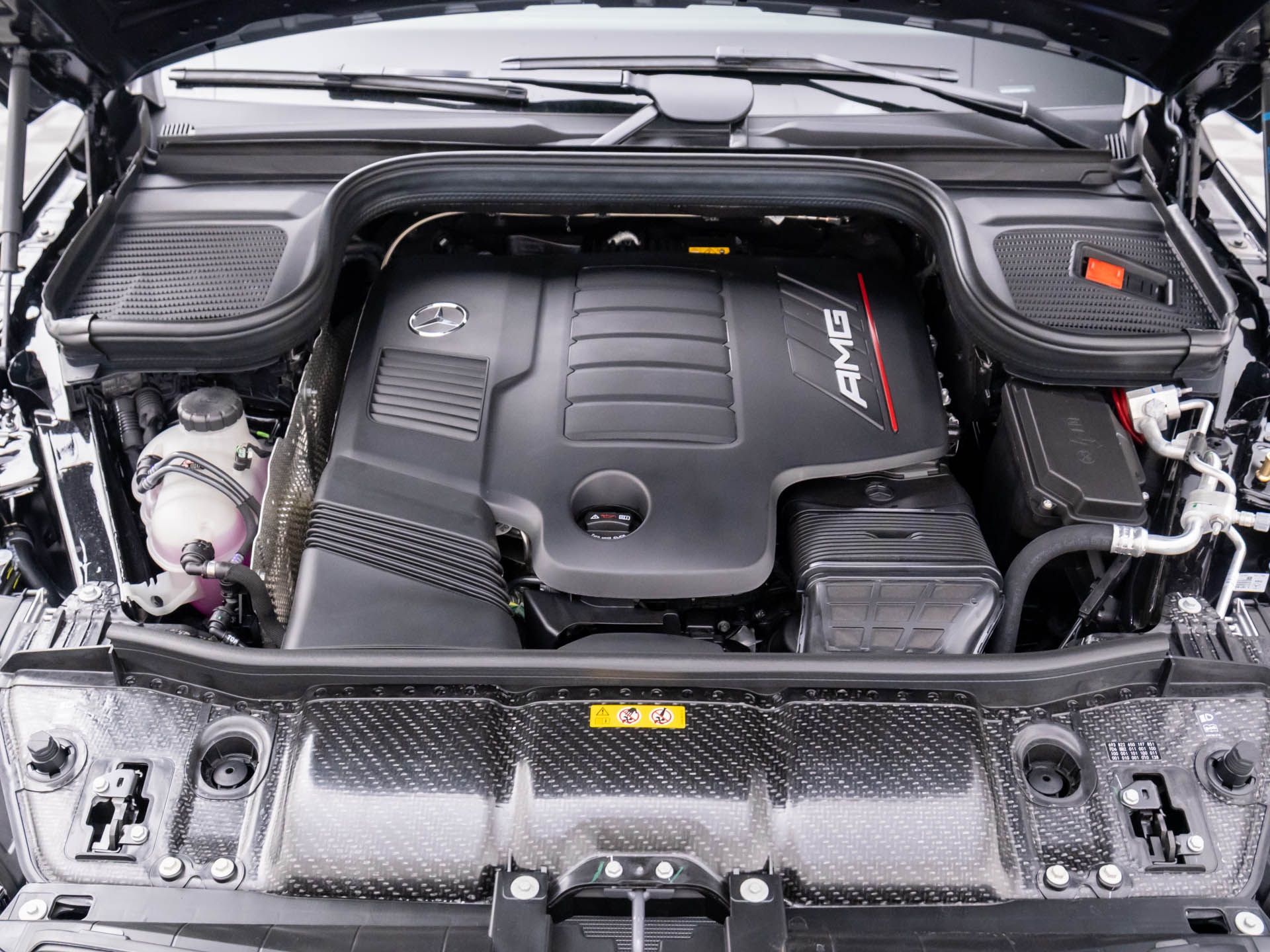 Vehicle image 32 of 39