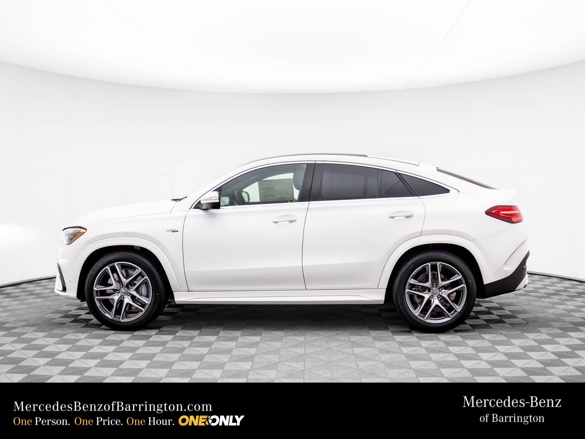 Vehicle image 10 of 34