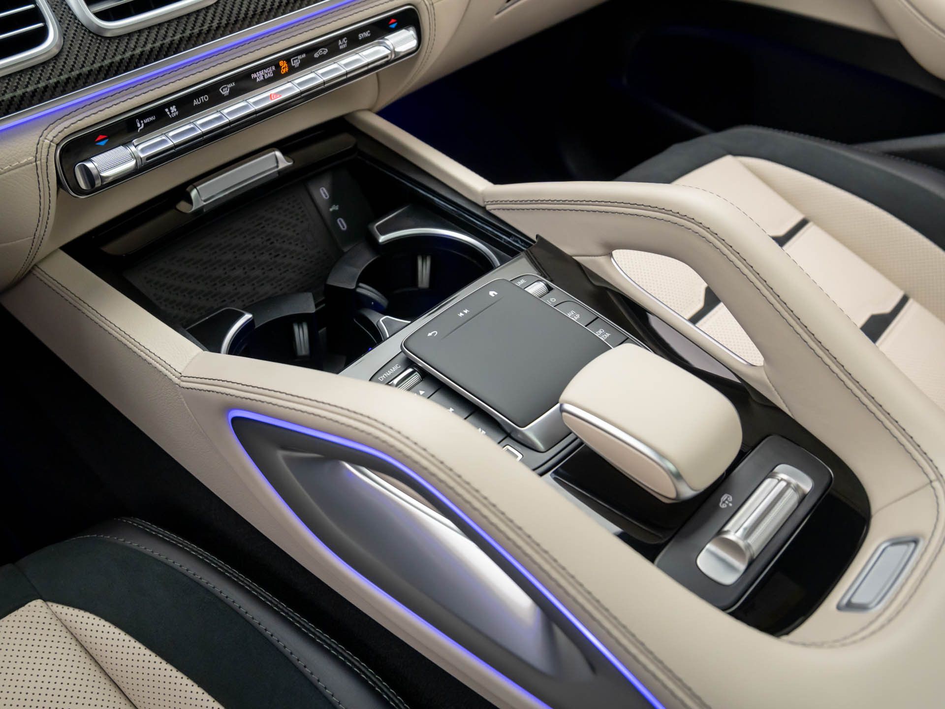 Vehicle image 14 of 34