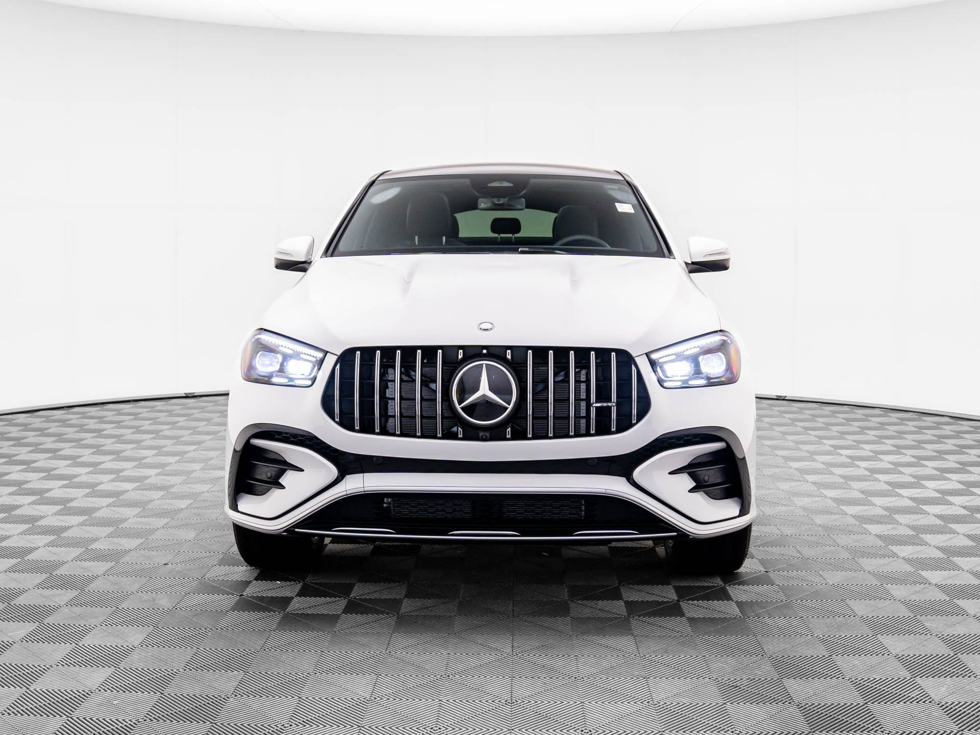 Vehicle image 2 of 34