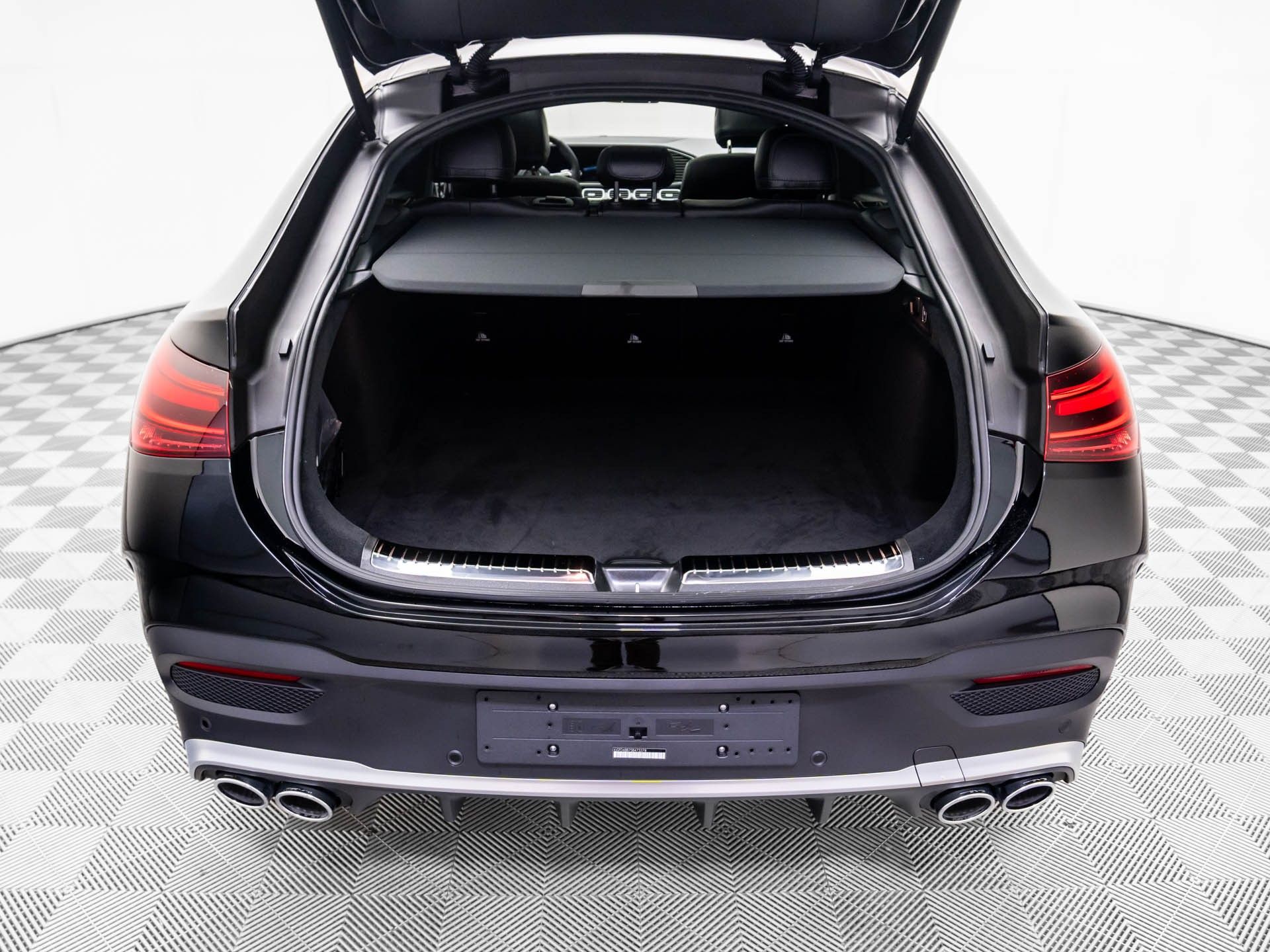 Vehicle image 13 of 37