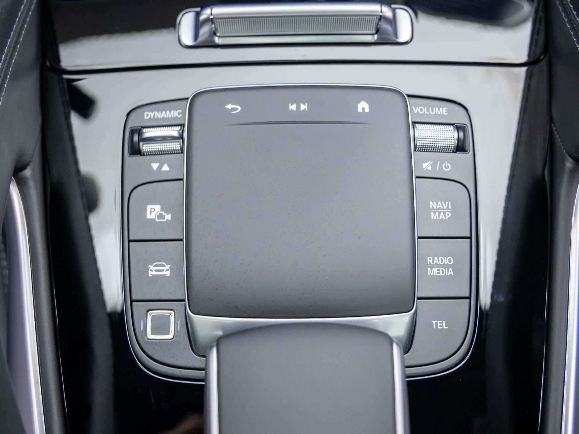 Vehicle image 16 of 41